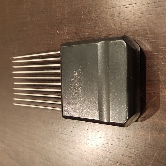 The Pampered Chef Hold 'N Slice, NIB - Picture 8 of 12